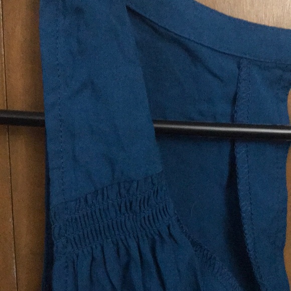 Old navy dressy tank! New without tags - Picture 3 of 4